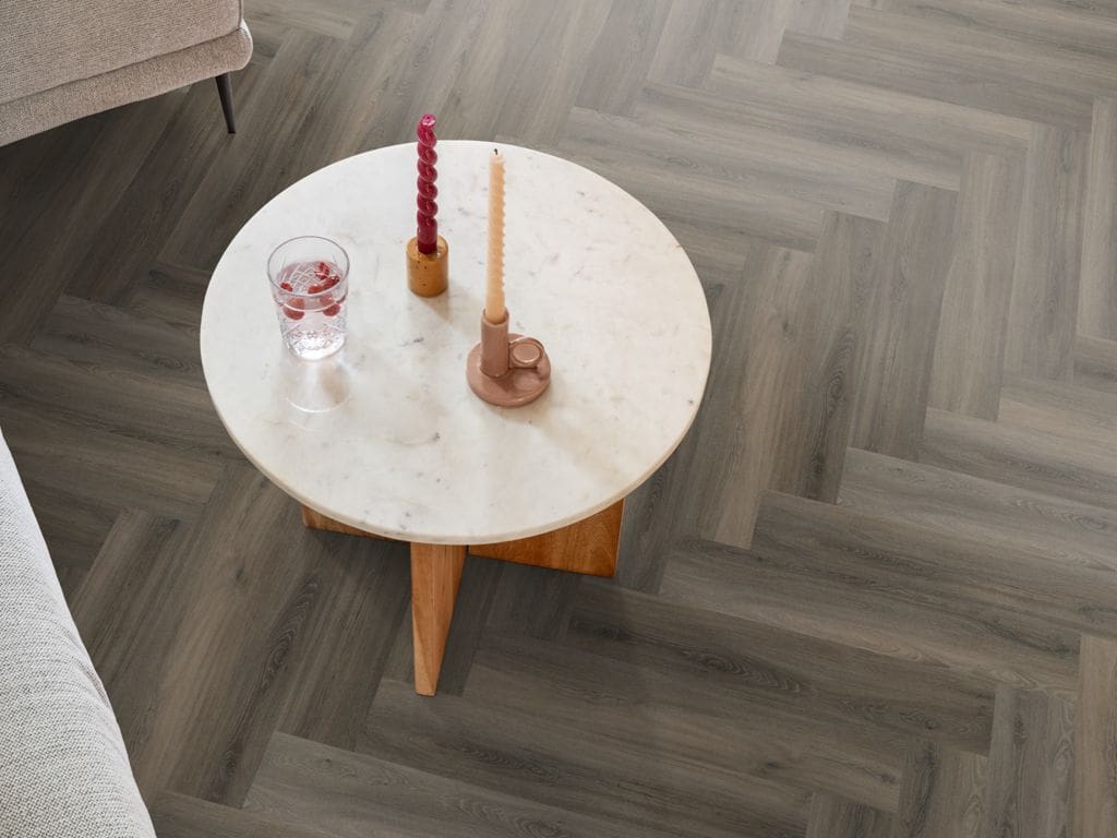 Spigato Avanto visgraat click SRC dark grey