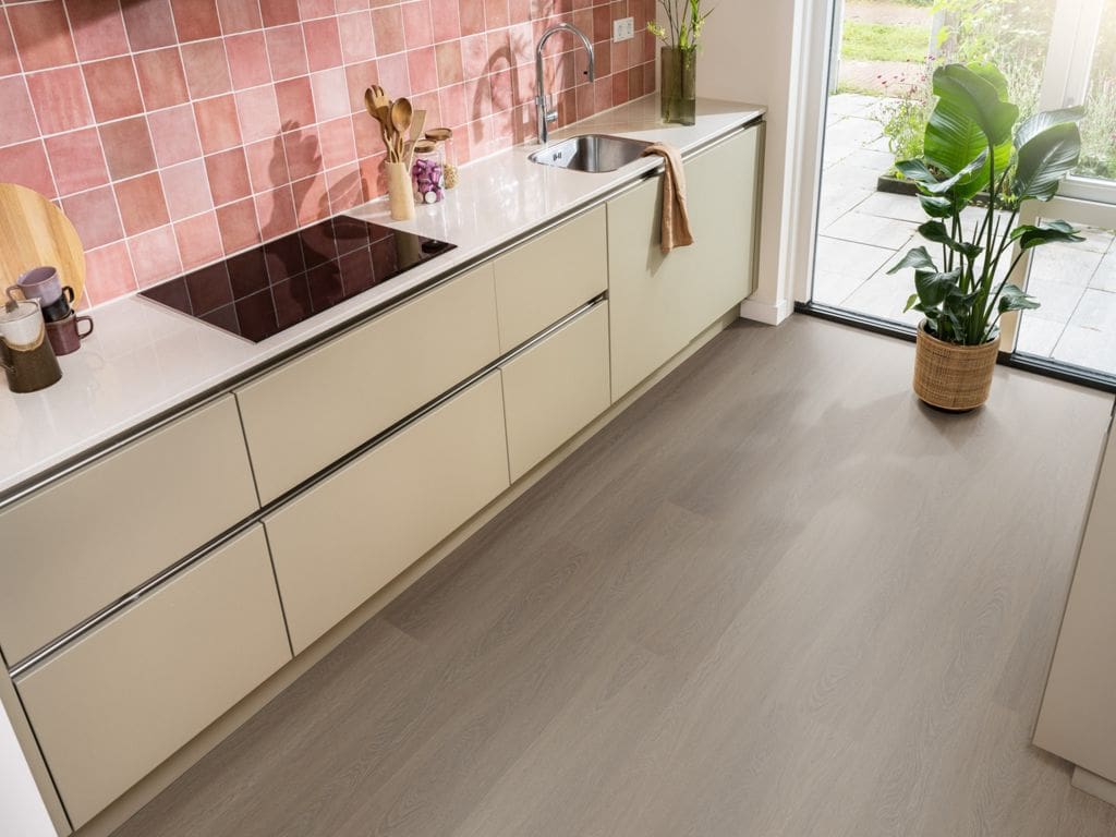 Estino dryback brown