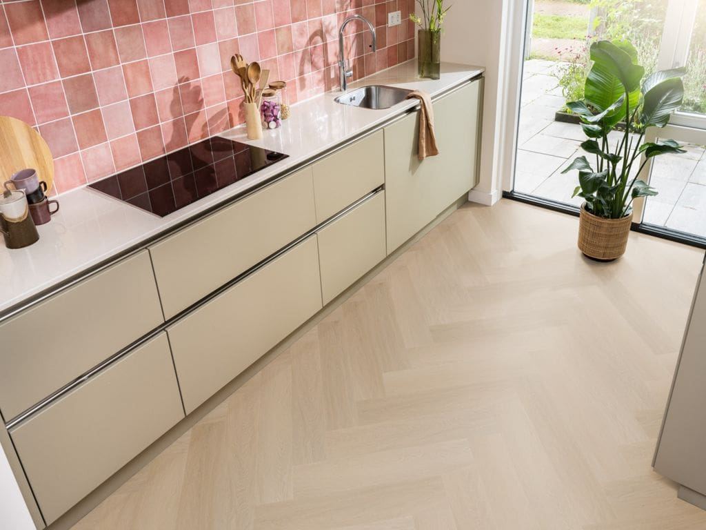 Spigato Estino visgraat dryback natural oak