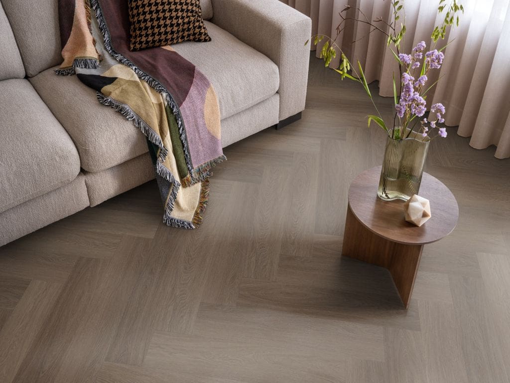 Spigato Estino visgraat click SRC brown