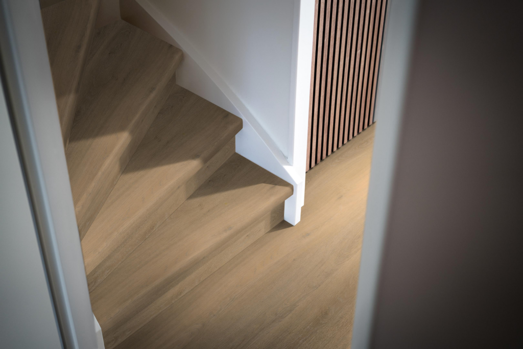 Traptreden set pvc Avanto XL natural